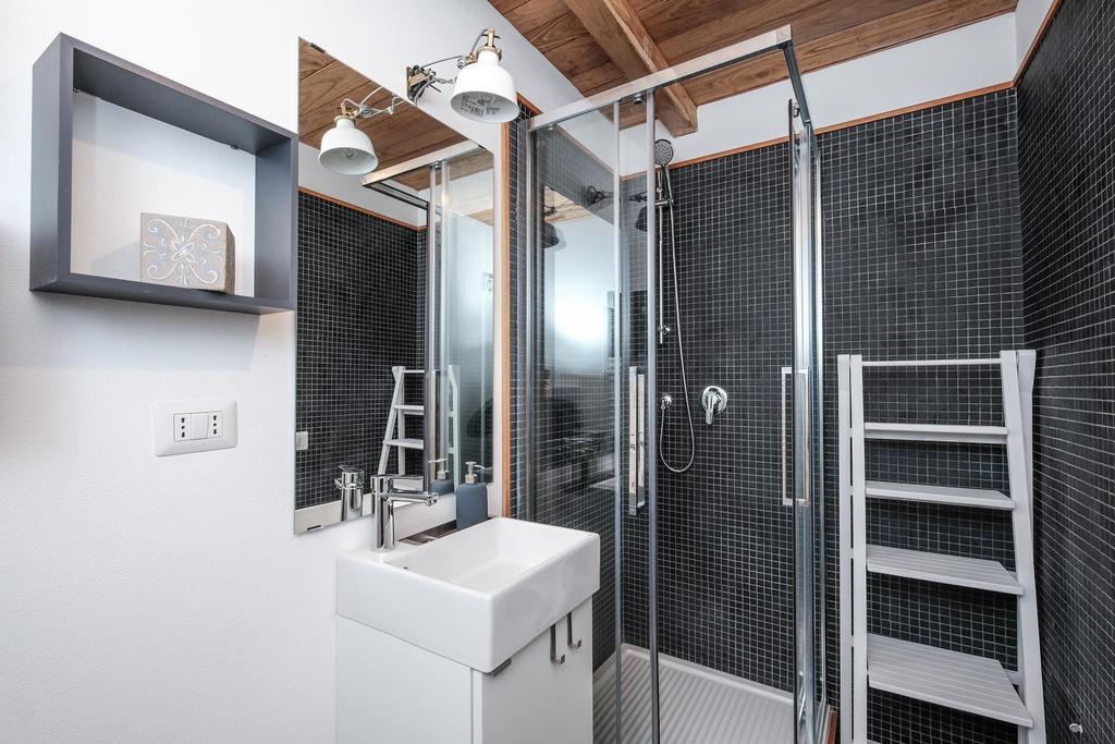 Trastevere Premium Apartment Рим Екстериор снимка
