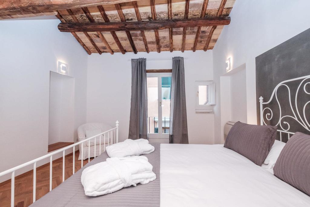 Trastevere Premium Apartment Рим Екстериор снимка